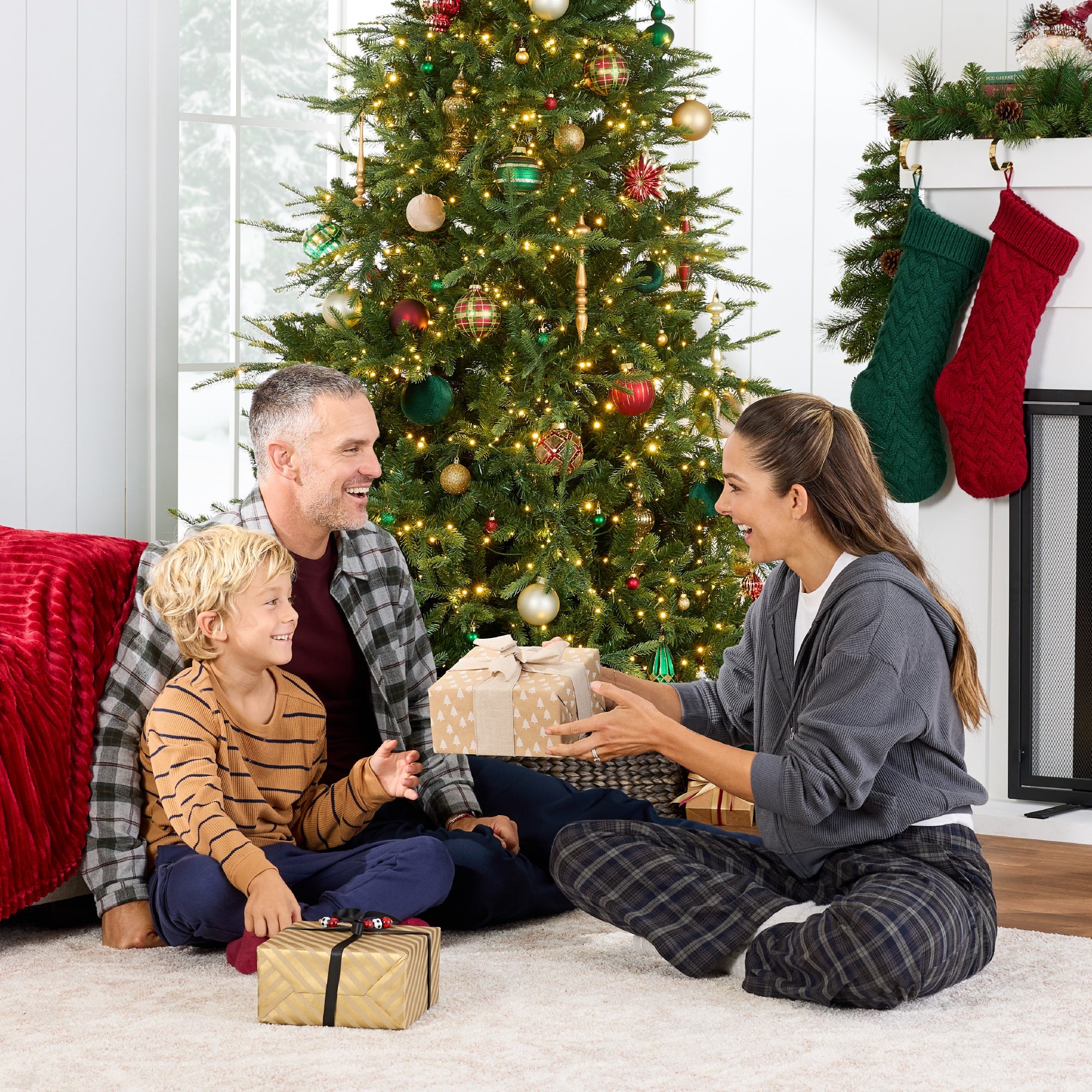 Twinkling Aspen Christmas Tree